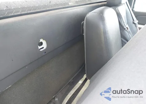 2005 Chevrolet Silverado Work Truck из США, поврежденный, VIN 1GCHC24U25E298516